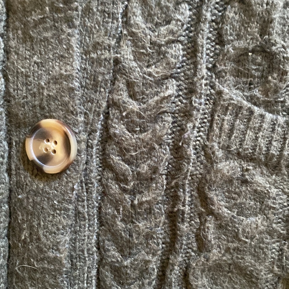 Green Sweater - Picture 2 of 4